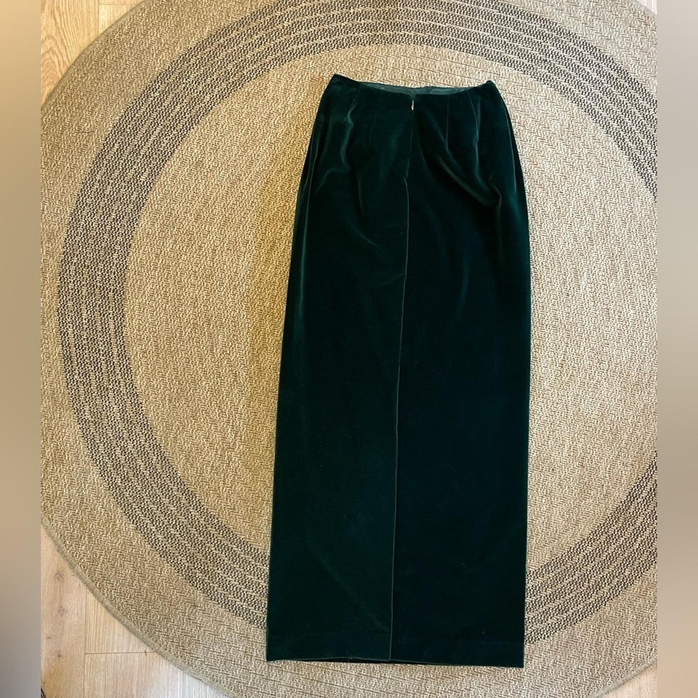 Vintage Green Velvet Skirt Suit with Gold Trim and Button Details - Picture 7 of 12